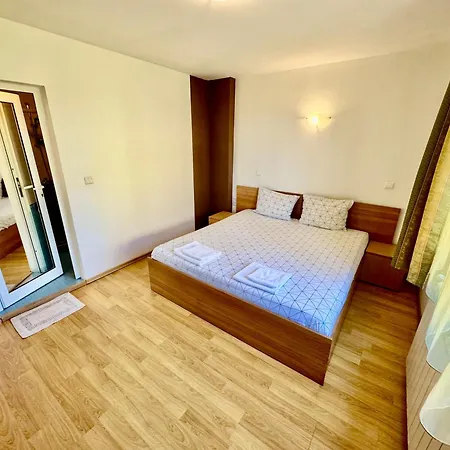 Tm House - Private Pensiune