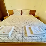 Tm House - Private Pensionat 3*