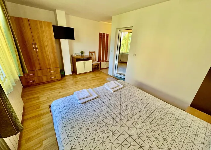 Tm House - Private Vendégház 3*